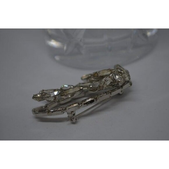 Leaf Shape Marquise Rhinestone Brooch Clear Stone Pin Vintage Costume Jewelry - Picture 4 of 9